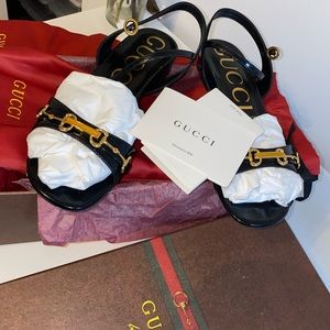Gucci Flat Sandals